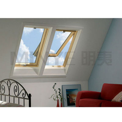 Verticaal open aluminium legering acryl zonne-LED dakraam bedekt met CE-gecertificeerde oppervlakteafwerking