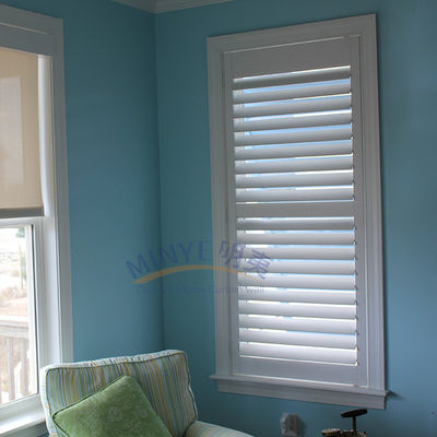 2.5'/3.5'/4.5' Blade Size PVC Window Design Plantation Shutter voor Villa Decoratie