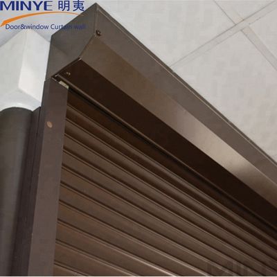 Hotelindustrie Aluminiumprofiel Elektrische garagedeur met openingsmethode voor rollend trekken