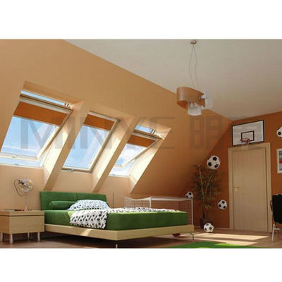 Aluminium bekleding Houtprofiel Centrum Pivot Opening Skylight met 1,4 mm dikte