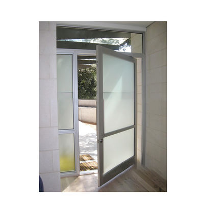 Waterdichte PVC-deur met modern ontwerp en plastic schermnet