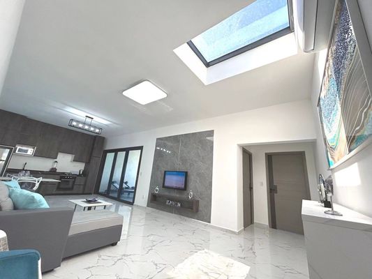 Glanzend afgewerkte balkon dakruimte dakraam voor modern aluminium profiel