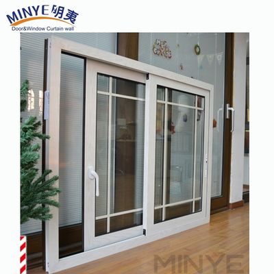 Moderne Upvc-schuiframen met winddicht plastic frame en dubbelglas