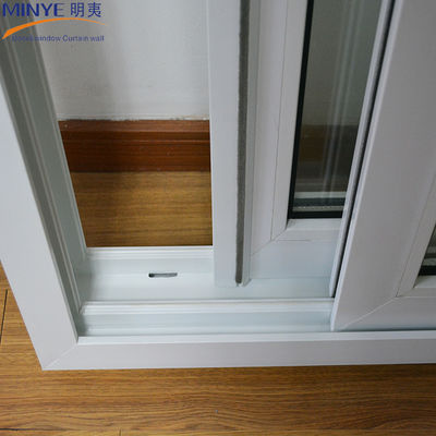 Winddichte functie Dubbel schuifglas UPVC Verticale ramen met energiebesparend voordeel