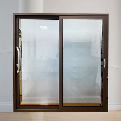 Villa Interieur Glijglas Vensters met groot aluminium paneel en horizontale opening