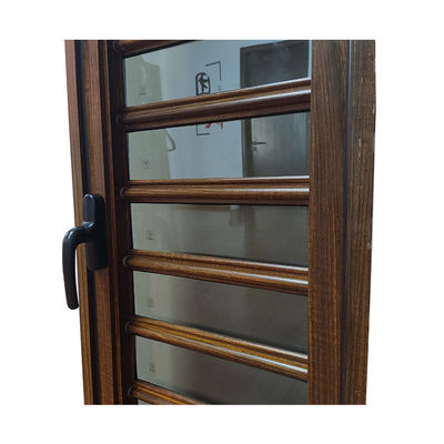 Wood Grain Design Aluminium Glasluikdeur voor binnenshuis en ISO9001 CE-certificering