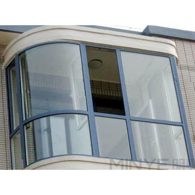 Aluminium balkonhoekvenster met horizontale opening en gehard glasframe