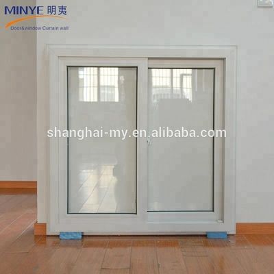 Goed afdichtend PVC-schuifvenster met dubbelgehard glas en orkaanbescherming