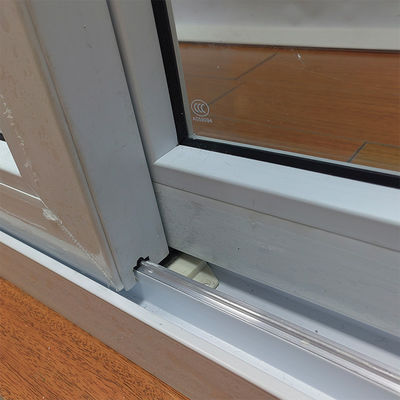 Hoogsterke UPVC-schuifdeur met goede afdichting en milieuvriendelijke materialen