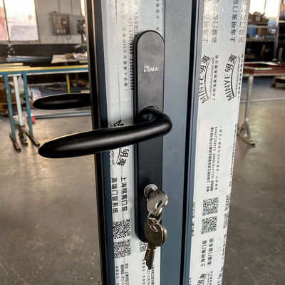 Hardware geluidsdicht interieur Bi-vouwbaar Dubbelglas Aluminium glas Thermische breuk Bi-vouwbaar Patio vouwdeuren