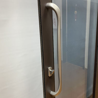 Dubbelglasdrievoudigglas aluminium schuifdeuren afgewerkt voor de buitenserie