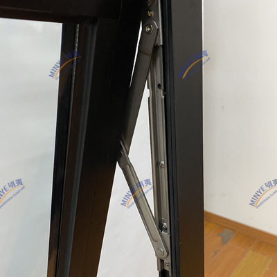 Oorspronkelijk op maat gemaakt luifelvenster met thermisch afbreekbaar aluminium frame en dubbel glas