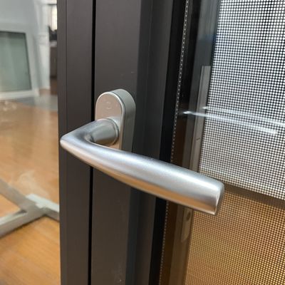 Drievoudig geglazuurde kasementen met modern ontwerp en aluminium Frans raam