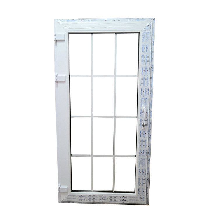 Winkel voorkant Franse glazen deuren ontwerp met wit PVC profiel en dubbel gehard glas