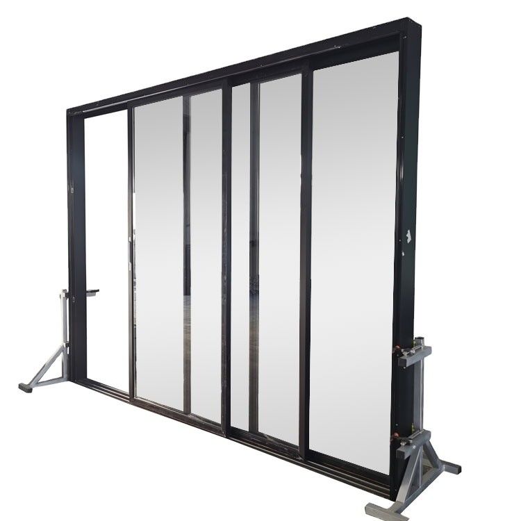 Aluminium glazen schuifdeur afgewerkt in moderne design stijl voor beveiliging patio deur