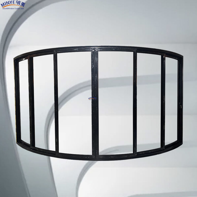 Hotel schuifdeur met gebogen aluminium frame en dubbel gehard glas
