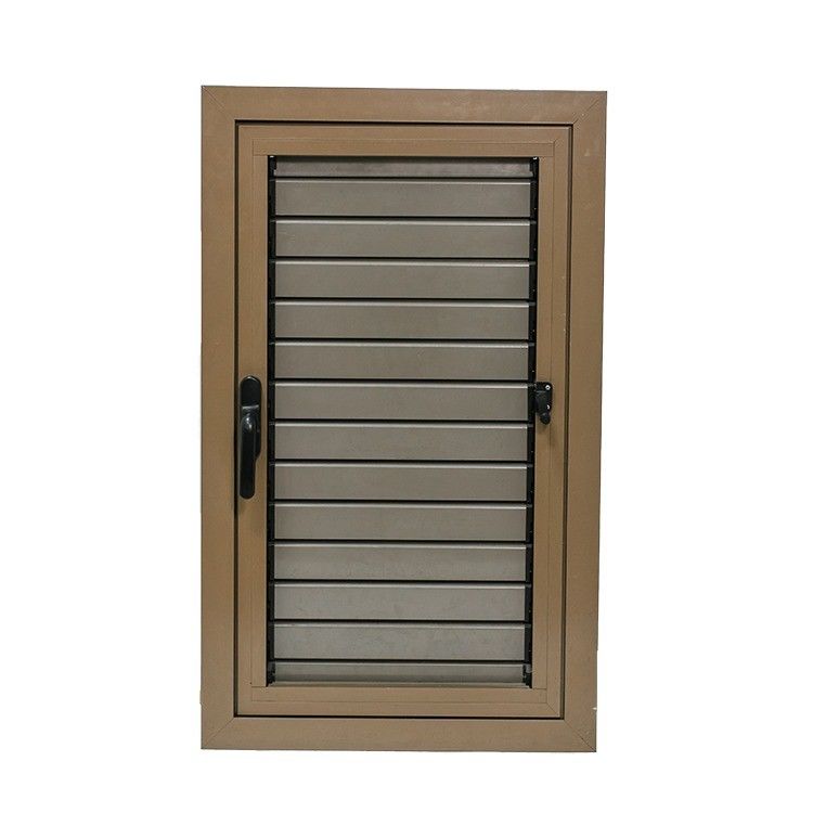 Op maat gemaakte grootte Aluminium met hand bediende deurluik in glas in op maat gemaakte kleuren